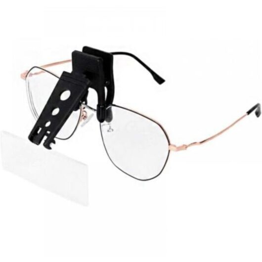 Clip-on magnifying glass for glasses with 3 interchangeable lenses, clip-on and flip-up hands-free 1.5x 2.5x 3.5x for reading, sewing, hobbies, map